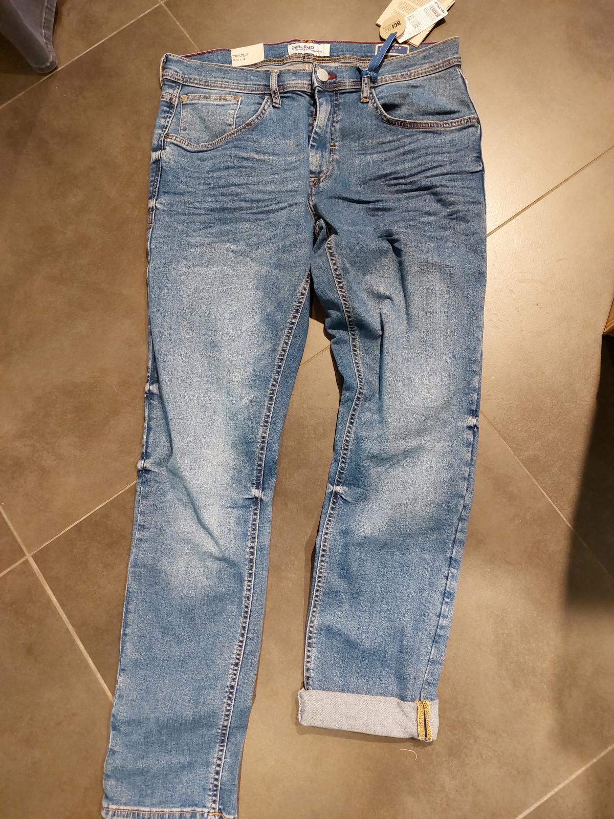 Twister fit regular jeans L32
