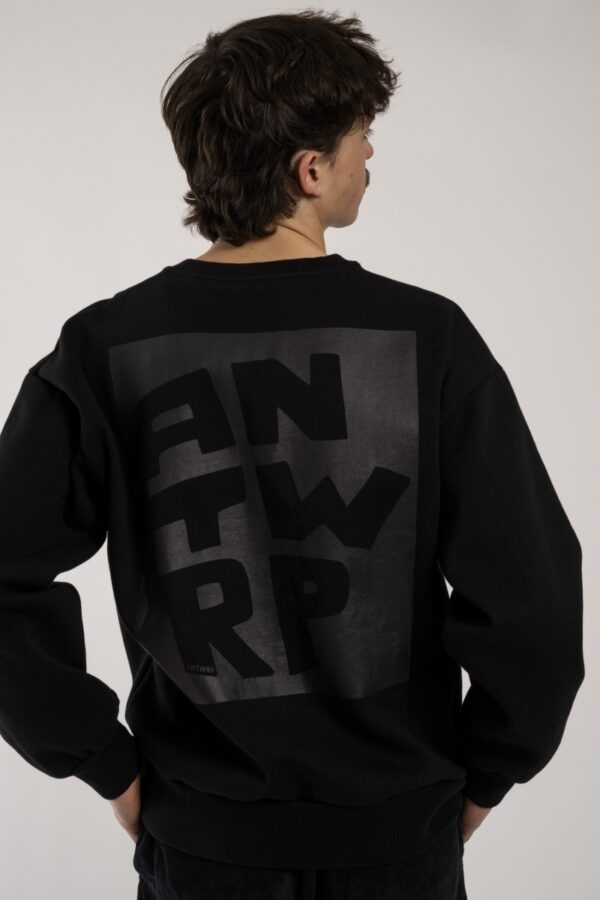 Black Backprint sweatshirt