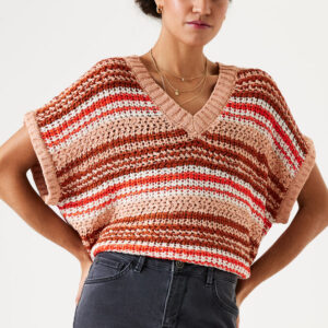 Patterned sweater knit picante