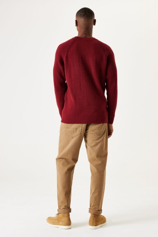 Knit o-neck ruby port