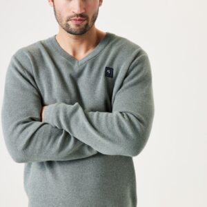 Pullover knit v-neck sage green