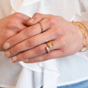 Statement ring hollow GOUD