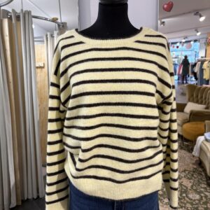 Knit met strikjes reversible