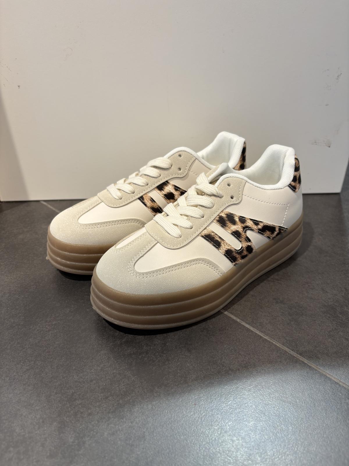 Sneaker Beige panter