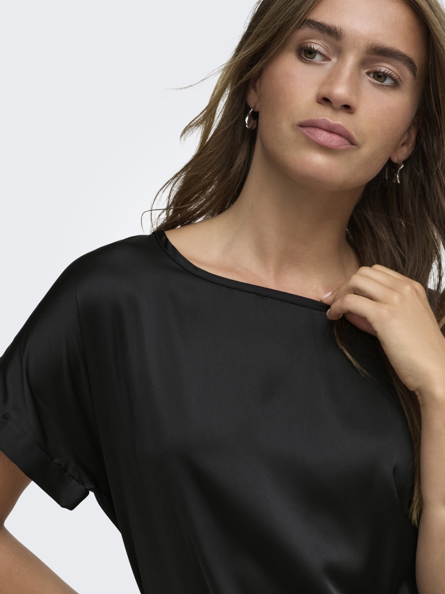 JDYFIFI S/S TOP BLACK