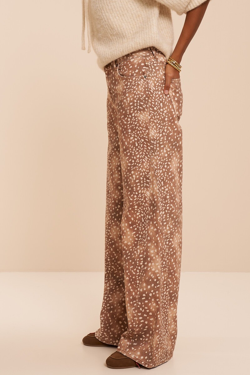 Bruine wide leg jeans met dierenprint